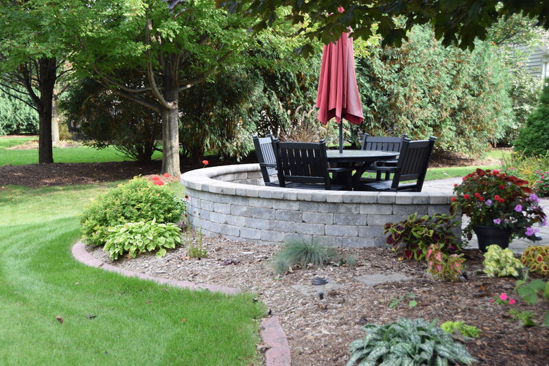 Paver patio and wall, with Curb-It concrete decorative border